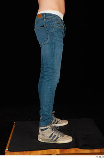  Stanley Johnson casual dressed jeans leg lower body sneakers 0007.jpg